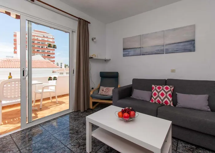 Floritas 18 - Two Bed Playa de las Americas (Tenerife)