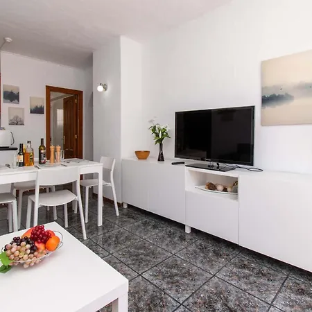 Apartment Floritas 18 - Two Bed Playa de las Americas (Tenerife)